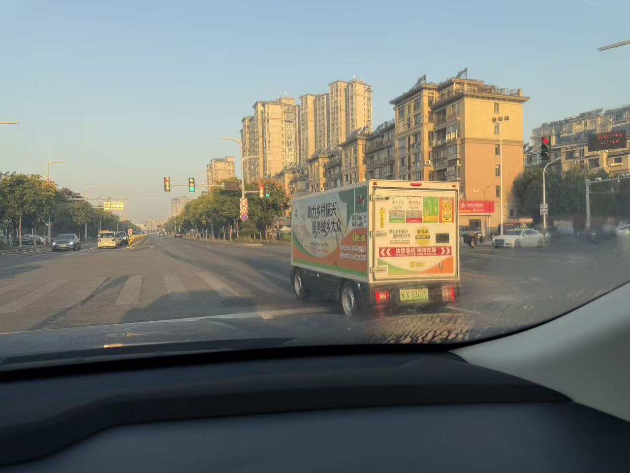 微信图片_20261010065733_6408_140.jpg