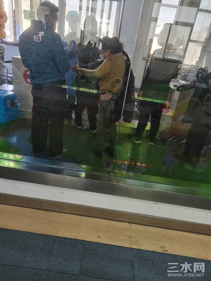 103142ocjbi67cjyokv19v.jpg