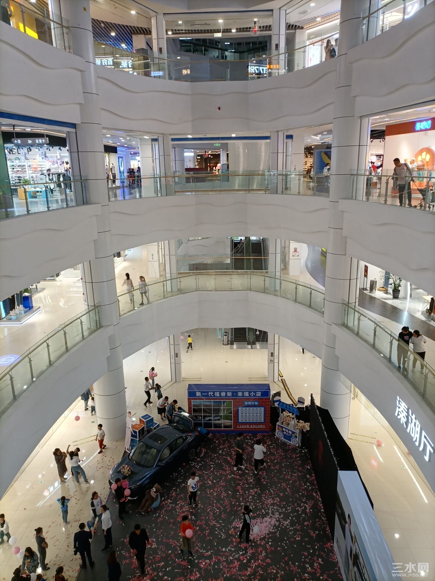 -3f7cdc214c484a07.jpg