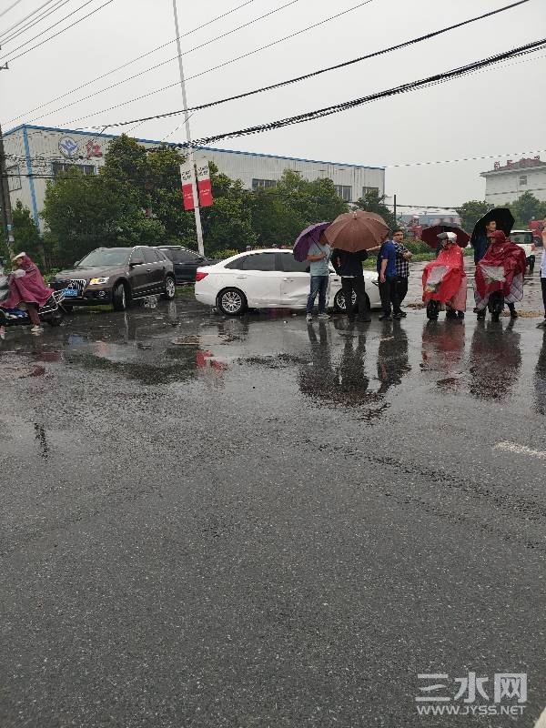 084148ecyaou0u88zwudmr.jpg