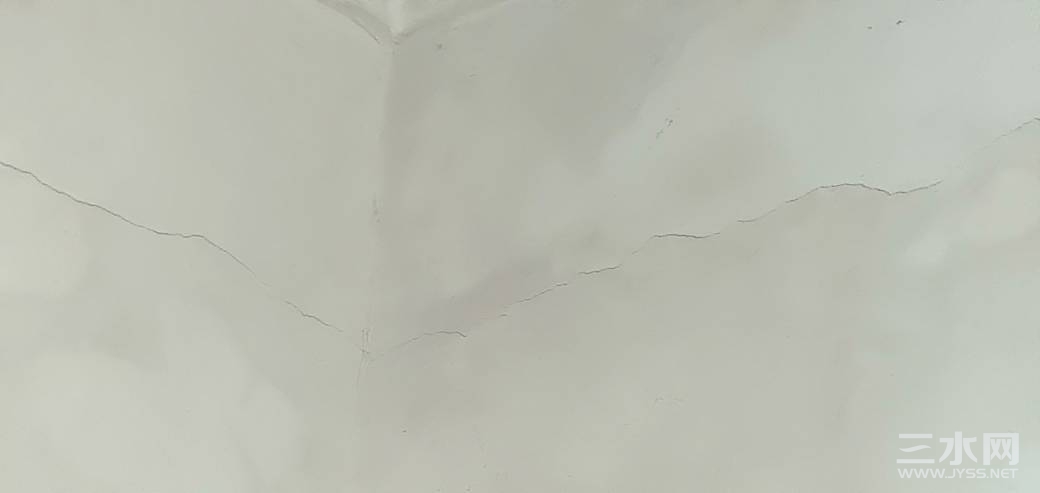 212745ju3o6z4c8us06qou.jpg