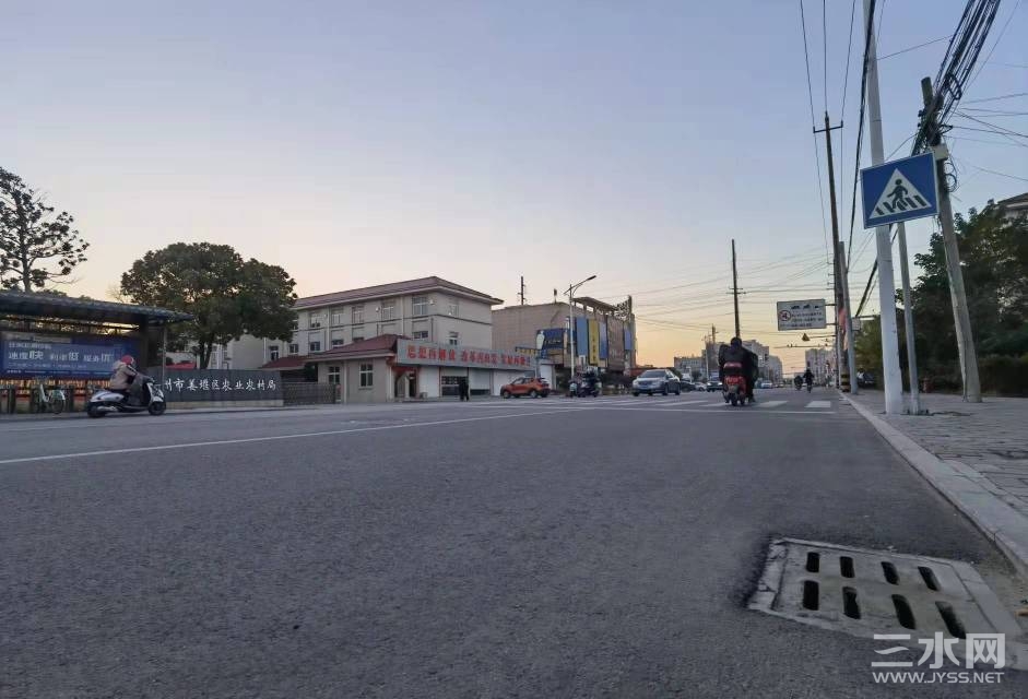 080856xfjnpzw1bm1rzpy4.jpg