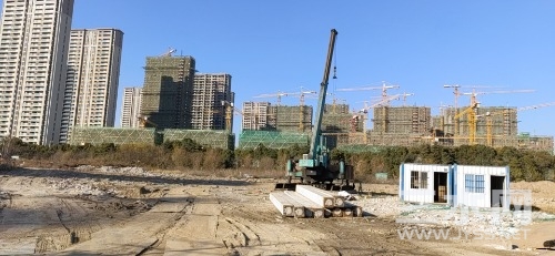 mmexport1640242321864.jpg