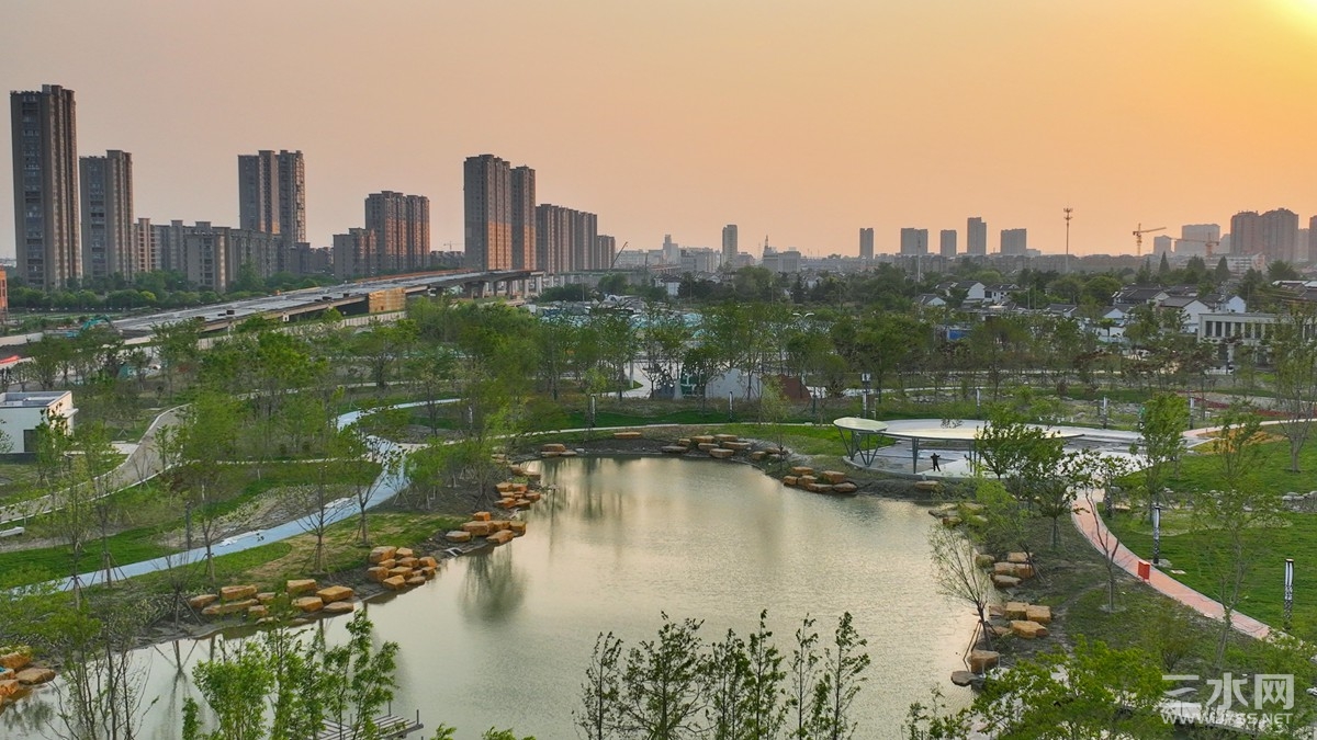 微信图片_20220516211659_副本.jpg