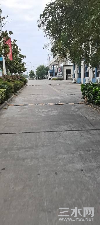 172133httkodykkrwkdqng.jpg