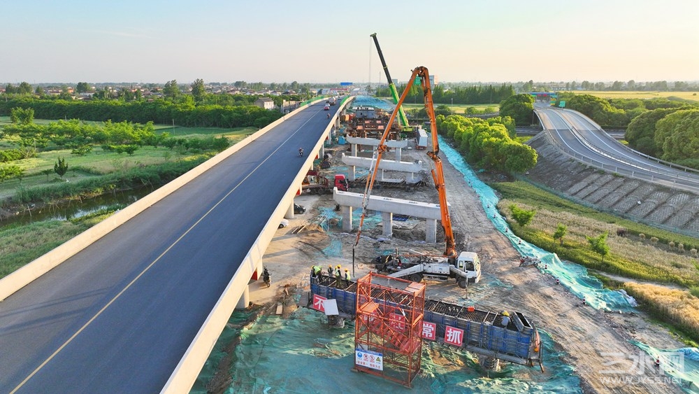 盐靖高速梁徐互通和姜高路改扩建工程（体现交通区位） (3)_副本.jpg