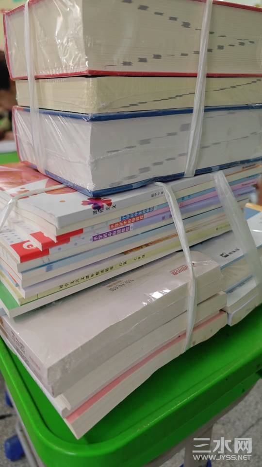 000735er4cd7vm70rprmak.jpg