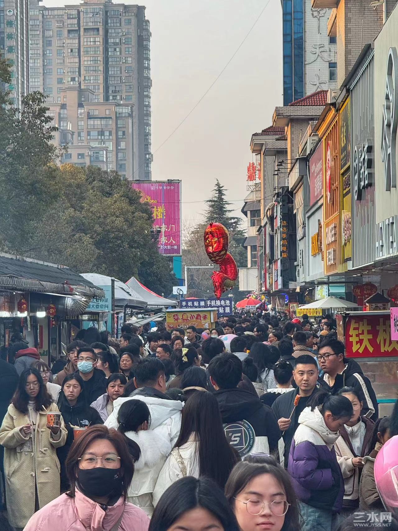 d11203bcb83a7fc251f5ad95d944f4f9.jpeg