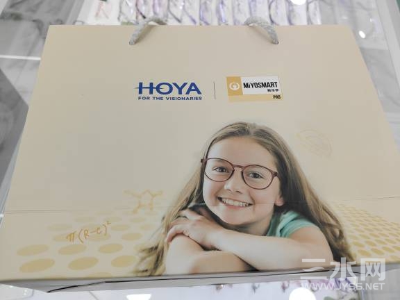 152647pb301683z72131e7.jpg