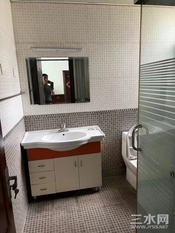 111854w7hh0pt3704y05z6.jpg